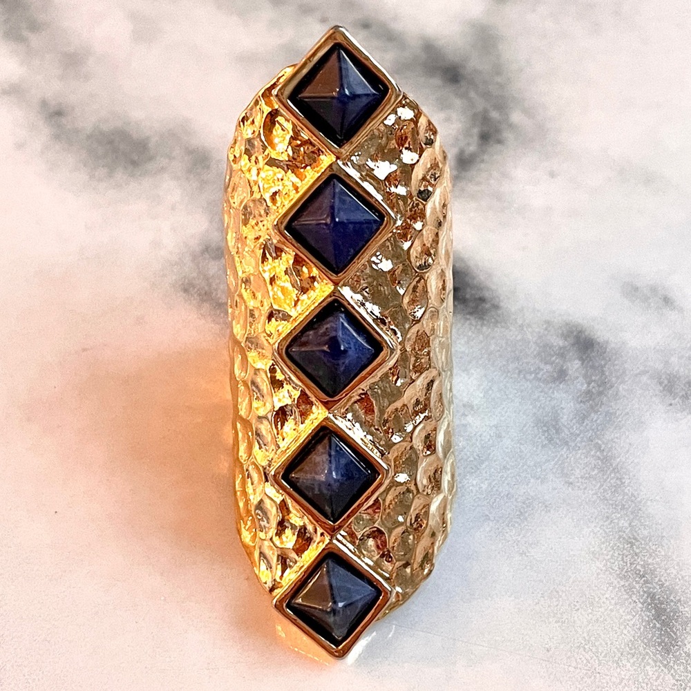 *NEW* Accentuality Hammered Gold Ring with Lapis